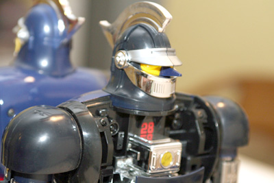 Tetsujin 28 Godaikin vs. Japanese Tetsujin 28