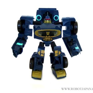 Soundwave w/ Laserbeak Animated Deluxe Class