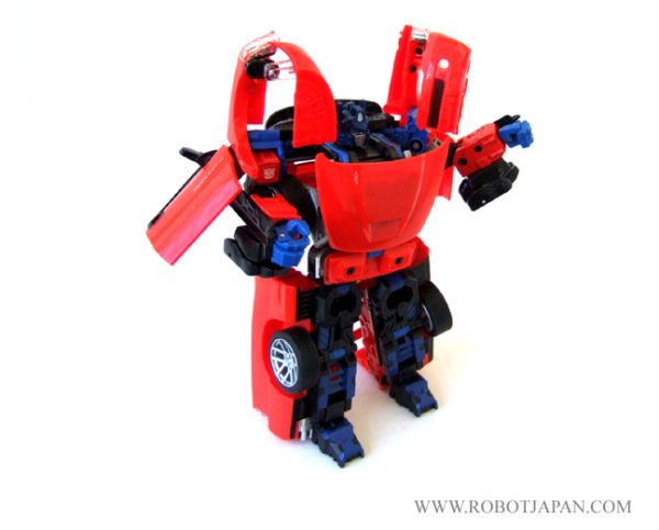 Optimus Prime Alternator and Binaltech - Image 2