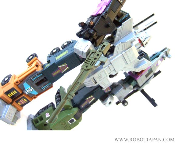 Bruticus - Combaticons G1 - Image 3