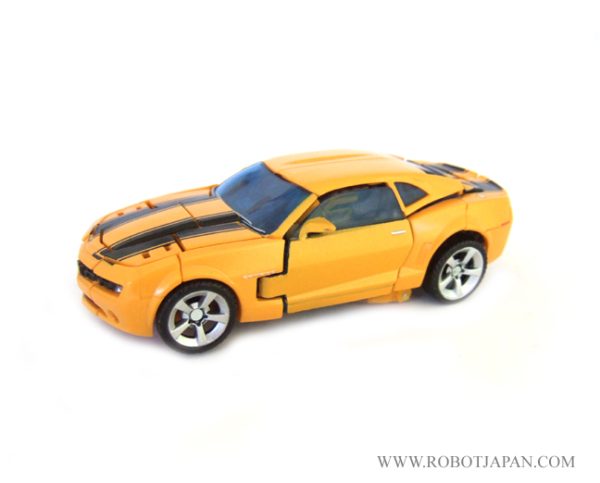 Bumblebee MV1 Deluxe Class - Image 3