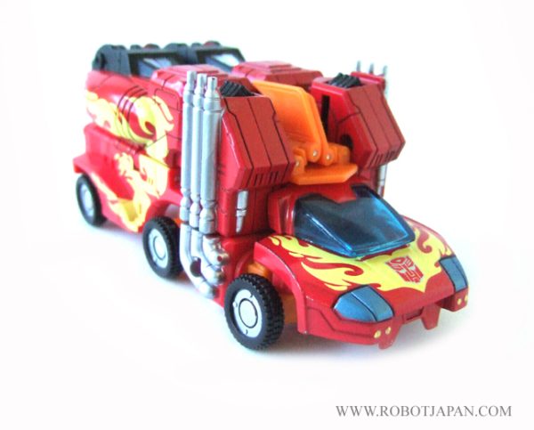 Rodimus Prime Titanium - Image 3