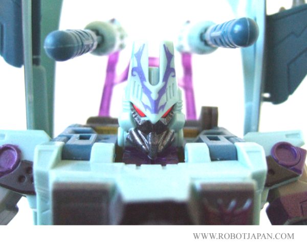 Dreadwing Energon Voyager Class - Image 5