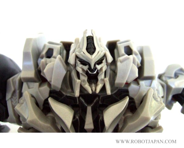 Megatron MV2 ROTF Leader Class - Image 5
