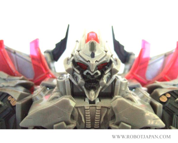 Megatron MV1 Leader Class - Image 5