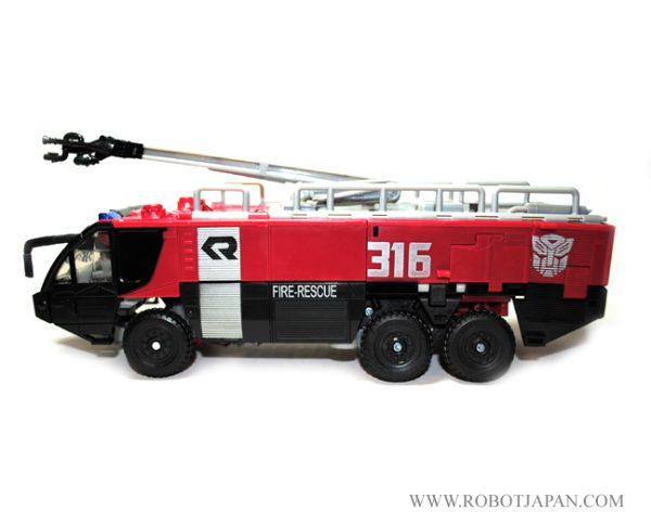 Sentinel Prime MV3 DOTM Leader Class - Image 6