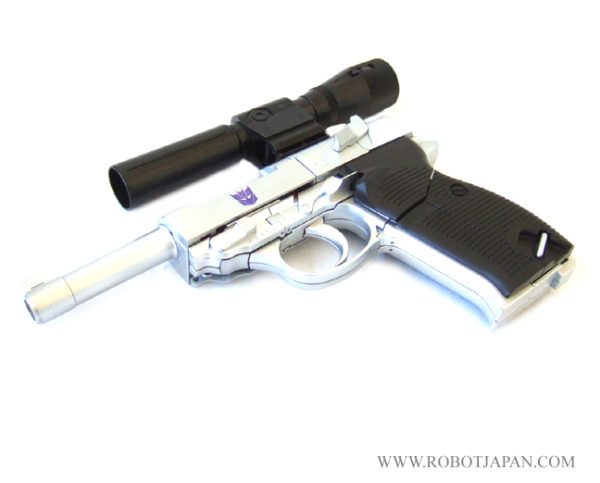 MP-05 Megatron Masterpiece - Image 7