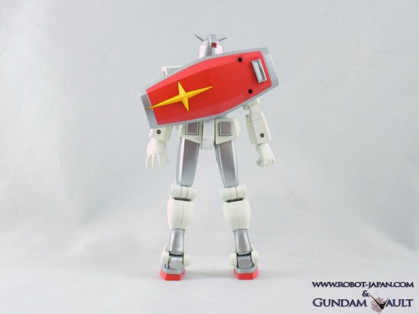 GD-16 RX-78-2 (Limited Edition Roll Out Color Version) - Image 3