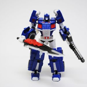 Ultra Magnus FOC Deluxe Class