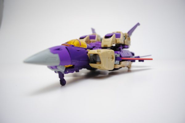 Blitzwing FOC Voyager Class - Image 8