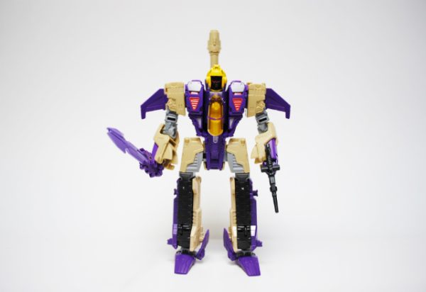Blitzwing FOC Voyager Class - Image 11