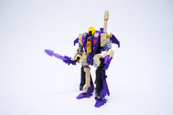 Blitzwing FOC Voyager Class - Image 14