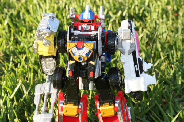 Drivemax Megazord - Image 3