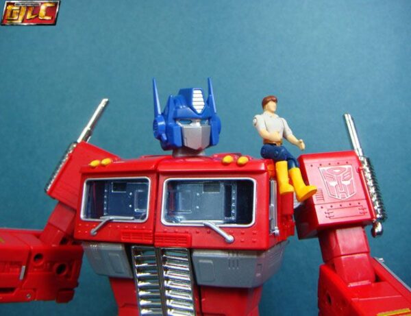 MP-10 Optimus Prime Masterpiece - Hasbro TRU Exclusive Review by Gold - Image 14