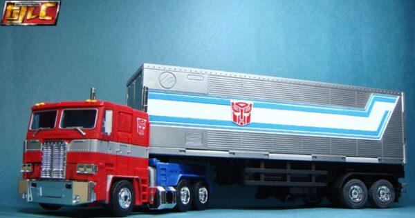 MP-10 Optimus Prime Masterpiece - Hasbro TRU Exclusive Review by Gold - Image 26