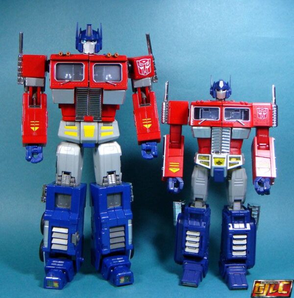 MP-10 Optimus Prime Masterpiece version 2 review by Gold - Image 65
