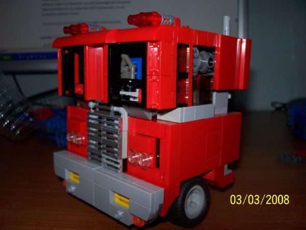 Optimus Prime Custom Made of Lego - Image 6